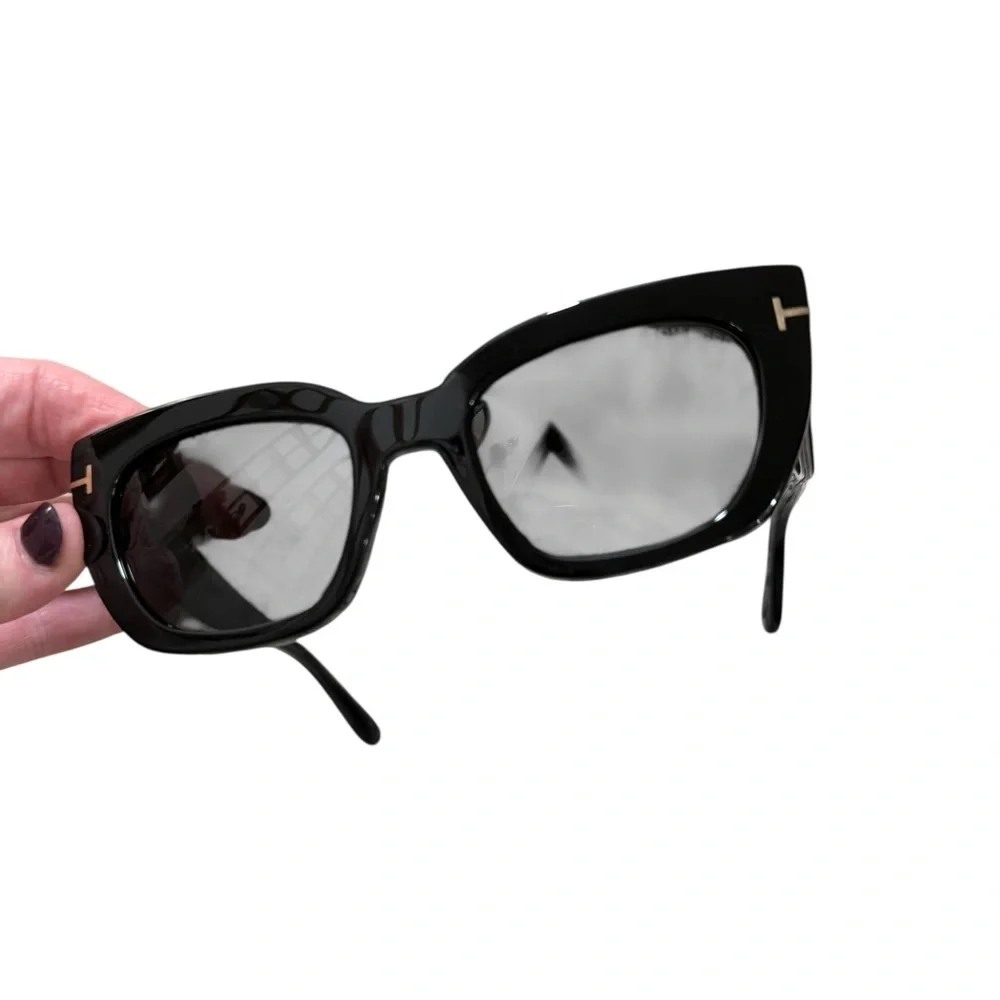 Tom Ford Square Black Acetate Sunglasses Gold T Logo Gray Lens NIB